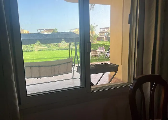 Charming Beachside 5bdr In Einbay Ain Sukhna