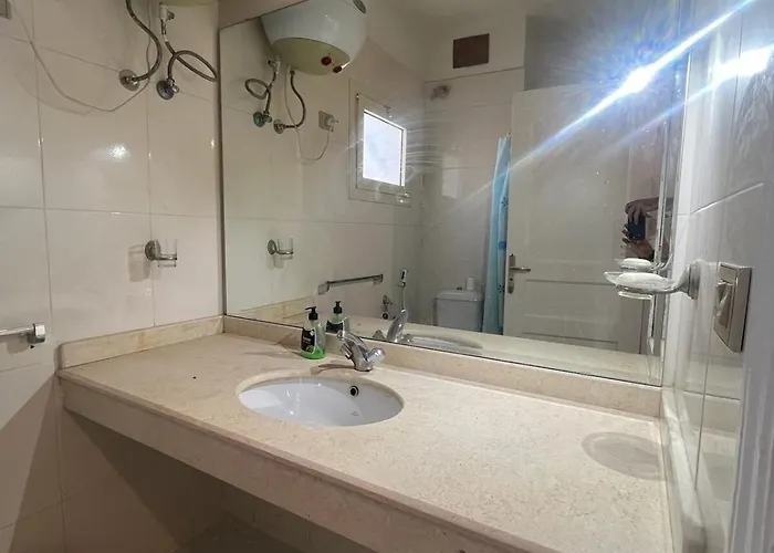 Charming Beachside 5bdr In Einbay Villa Ain Sukhna