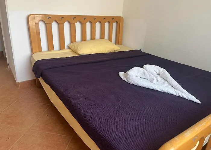 Charming Beachside 5bdr In Einbay * Ain Sukhna