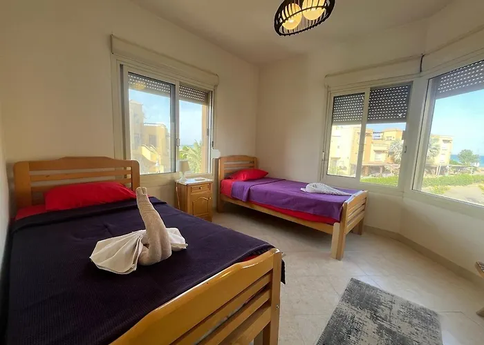 Charming Beachside 5bdr In Einbay Ain Sukhna