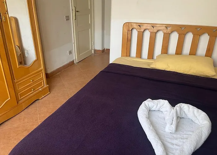 Villa Charming Beachside 5bdr In Einbay Ain Sukhna